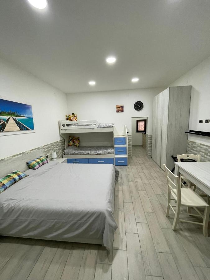 Casa Vacanze Luisa Neapel Exterior foto