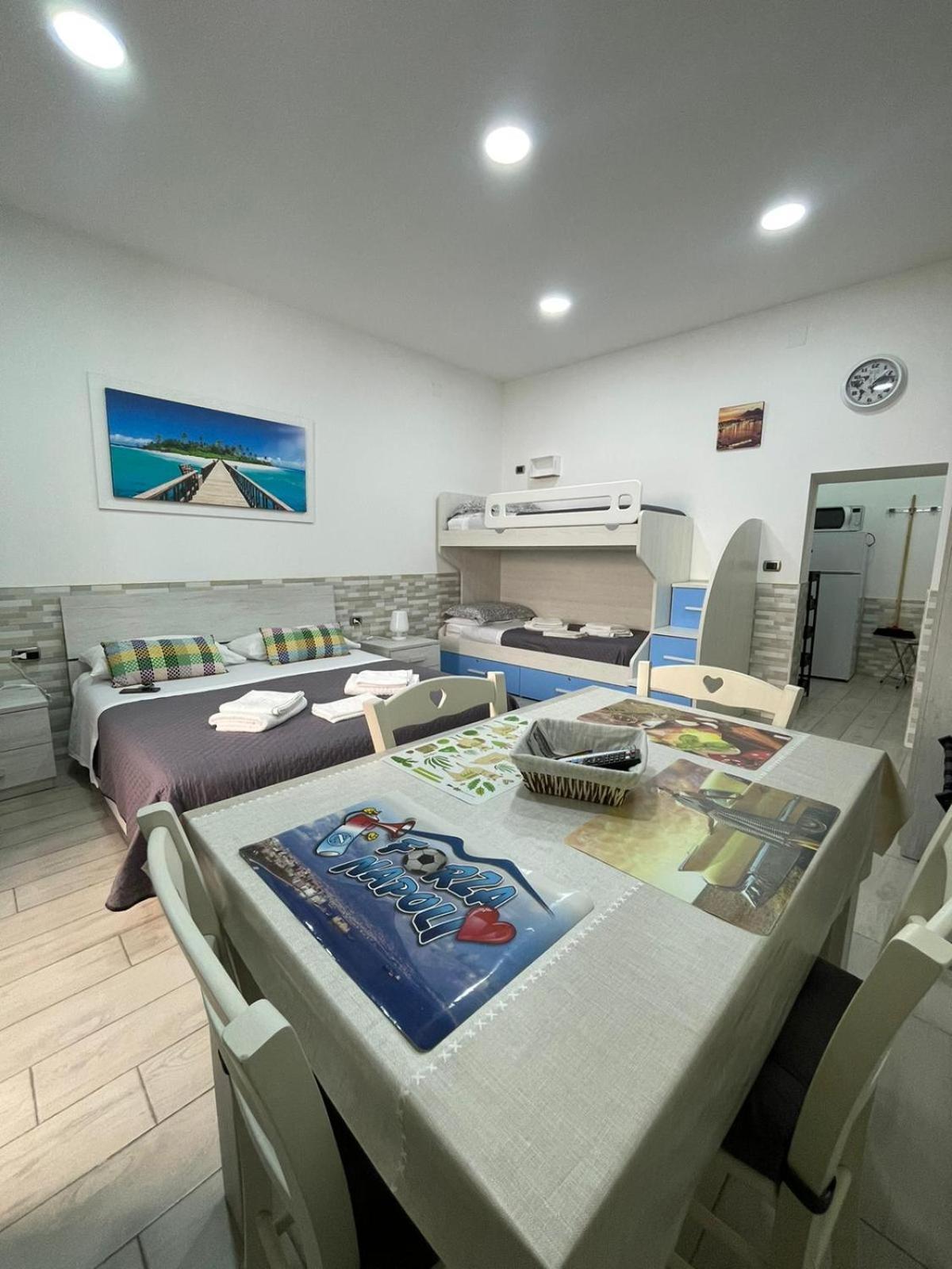 Casa Vacanze Luisa Neapel Exterior foto